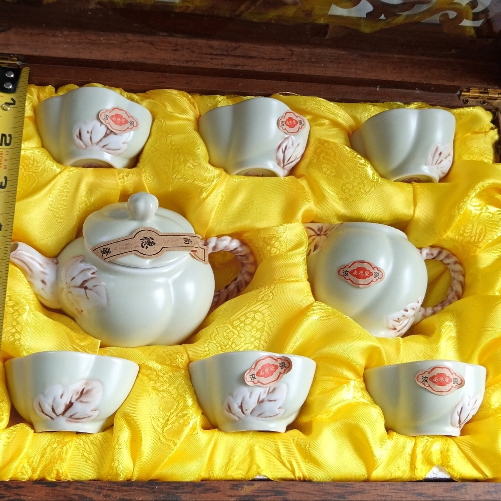 Artistic Asian Ceramic Art Tea Set In Gift Box